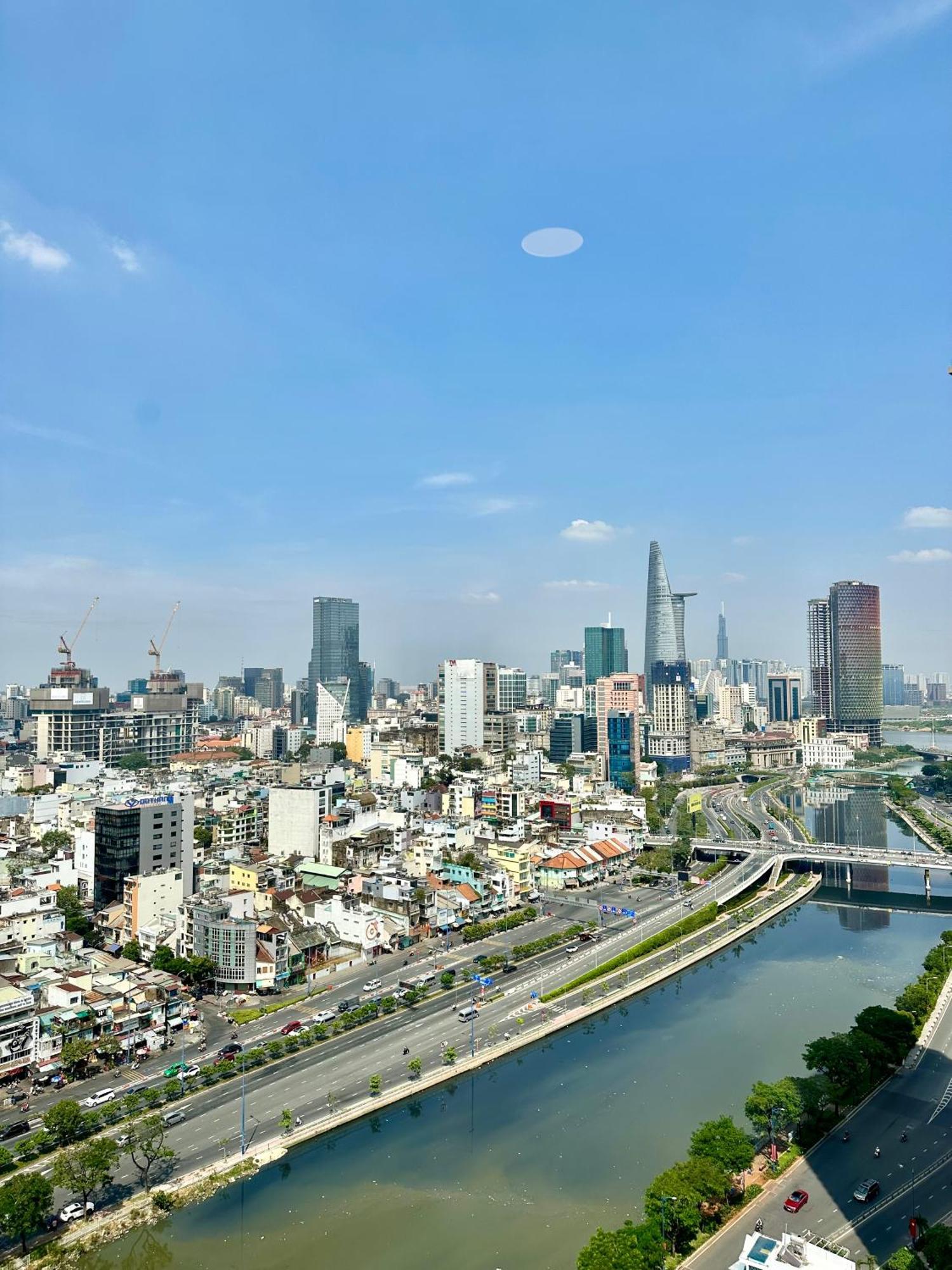 Grand Saigon Centre - Rivergate Residence, Free Gym&Pool 胡志明市 外观 照片